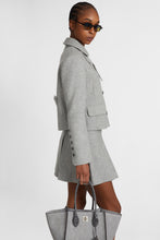 Load image into Gallery viewer, Short double-breasted coat in virgin wool blend with adjustable collar
