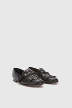 Load image into Gallery viewer, Vintage black nappa moccasin with brogue fringes and strap
