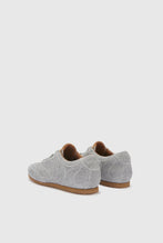 Load image into Gallery viewer, Sneaker in split leather with cloth effect print and amber rubber sole
