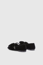 Load image into Gallery viewer, Velvet ballerina with oversized bow
