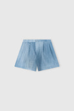 Load image into Gallery viewer, Regular Fit Shorts in Denim Print Marocain
