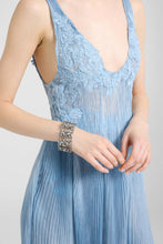 Load image into Gallery viewer, Filigree Brass Jewel Bracelet with Crystals
