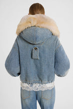 Load image into Gallery viewer, Cropped tailored wool and cotton parka with shearling collar
