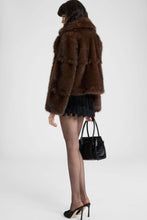 Load image into Gallery viewer, Boxy mink-effect jacket with oversized lapels
