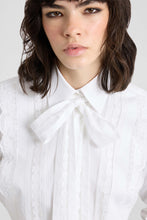 Load image into Gallery viewer, Cropped cotton poplin shirt with Valencienne lace bow detail
