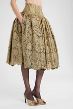 Load image into Gallery viewer, Balloon organza skirt with melange texture and structured waistband
