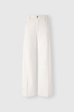 Load image into Gallery viewer, White boyfriend jeans
