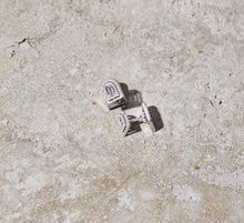 Load image into Gallery viewer, Diamant Sculptural Cufflinks, 18k White Gold with DAVIDOR Arch Cut Diamond and Brilliant Diamonds - DAVIDOR
