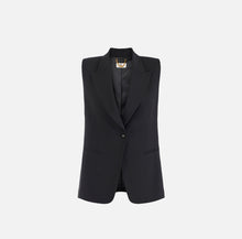 Load image into Gallery viewer, Lightweight cool wool waistcoat
