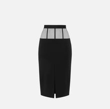 Load image into Gallery viewer, Crêpe skirt with tulle peplum
