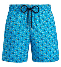 Load image into Gallery viewer, MEN ULTRA-LIGHT AND PACKABLE SWIM TRUNKS MICRO RONDE DES TORTUES RAINBOW
