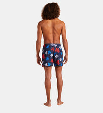 Load image into Gallery viewer, Men Swim Trunks Tortues Multicolores
