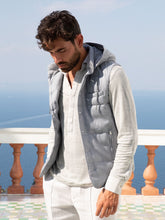 Load image into Gallery viewer, Gilet Cappuccio
