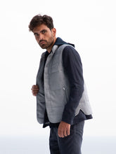 Load image into Gallery viewer, Gilet Cappuccio
