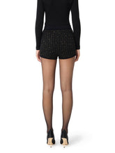 Load image into Gallery viewer, Bouclé shorts with sequins
