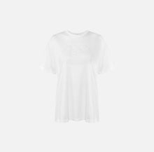 Load image into Gallery viewer, Jersey T-shirt with embossed logo
