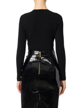 Load image into Gallery viewer, Ribbed knit top with breast pocket
