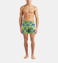 Load image into Gallery viewer, Swim Trunks Monoi Turtles
