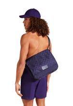 Load image into Gallery viewer, Bag Turtle Dance Jacquard
