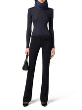 Load image into Gallery viewer, Lightweight crêpe fabric trousers
