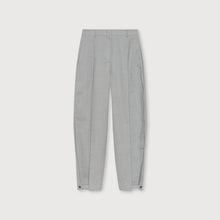 Load image into Gallery viewer, Cool wool trousers
