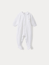 Load image into Gallery viewer, Baby round neck sleepsuit white
