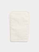 Load image into Gallery viewer, Washcloth milk white
