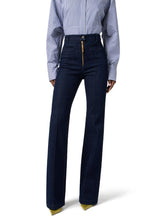 Load image into Gallery viewer, Jeans with jewel zip
