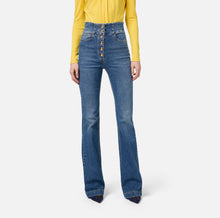 Load image into Gallery viewer, Bell-bottom stretch cotton jeans with central button placket
