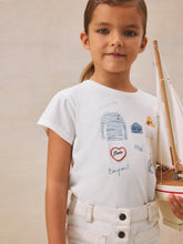 Load image into Gallery viewer, Aada t-shirt with Parisian print
