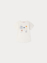 Load image into Gallery viewer, Aada t-shirt with Parisian print
