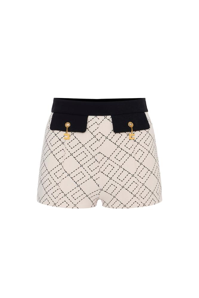 Two-colour shorts in double-layer crêpe fabric