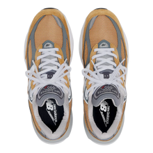 Load image into Gallery viewer, New Balance Made in USA 990V6 &quot;Original Mustard&quot; U990TN6
