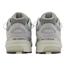 Load image into Gallery viewer, New Balance Made in USA 992 Core Grey/White Men U992GY
