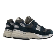 Load image into Gallery viewer, New Balance Made in USA 992 Navy Men U992NY
