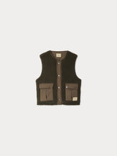 Load image into Gallery viewer, Reversible sleeveless junior jacket
