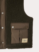 Load image into Gallery viewer, Reversible sleeveless junior jacket
