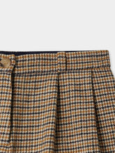 Load image into Gallery viewer, Jua plaid flannel shorts
