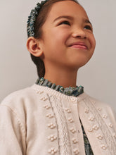 Load image into Gallery viewer, Juka cardigan with fancy stitch in wool and cashmere
