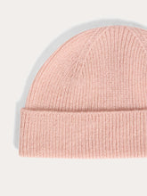 Load image into Gallery viewer, Darbo beanie in pink cashmere
