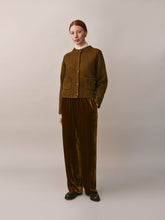 Load image into Gallery viewer, Duncan Khaki Cardigan with Pockets
