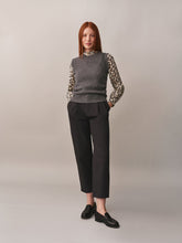 Load image into Gallery viewer, Whistler sleeveless cashmere sweater
