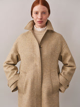 Load image into Gallery viewer, Justina wool coat
