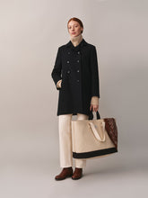 Load image into Gallery viewer, Jounia wool coat
