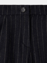 Load image into Gallery viewer, Marcia striped shorts
