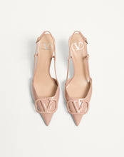 Load image into Gallery viewer, VLogo Signature Patent Leather Slingback Pump 80Mm
