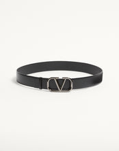 Load image into Gallery viewer, VLogo Signature Calfskin Belt 40 Mm
