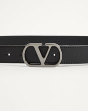 Load image into Gallery viewer, VLogo Signature Belt In Shiny Calfskin 30 Mm
