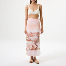 Load image into Gallery viewer, Mirage Long Pareo - Pink
