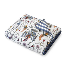Load image into Gallery viewer, Seferî Bed Cover - White/Blue

